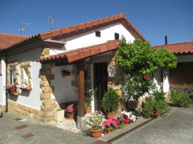 Detalle de casa de Tiebas